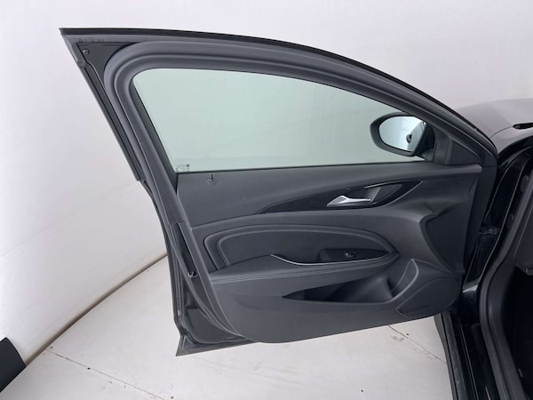 Used Vauxhall Insignia 2018 for sale - 76182696: Photo 23