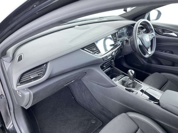 Used Vauxhall Insignia 2018 for sale - 76182696: Photo 28