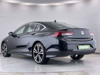 Used Vauxhall Insignia 2018 for sale - 76182696: Photo