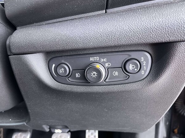 Used Vauxhall Insignia 2018 for sale - 76182696: Photo 46