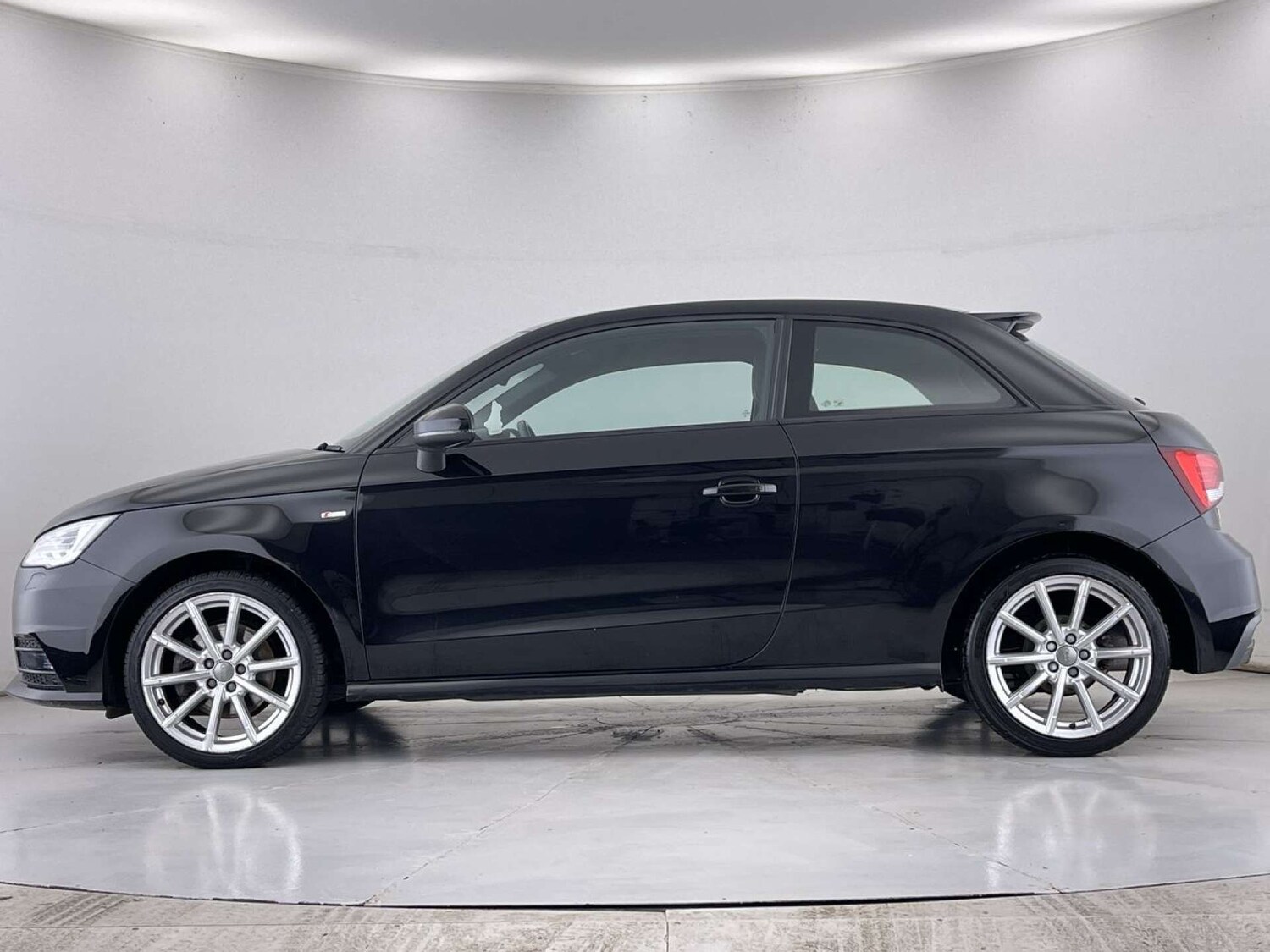 Used Audi A1 2017 for sale - 76056639: Photo 16