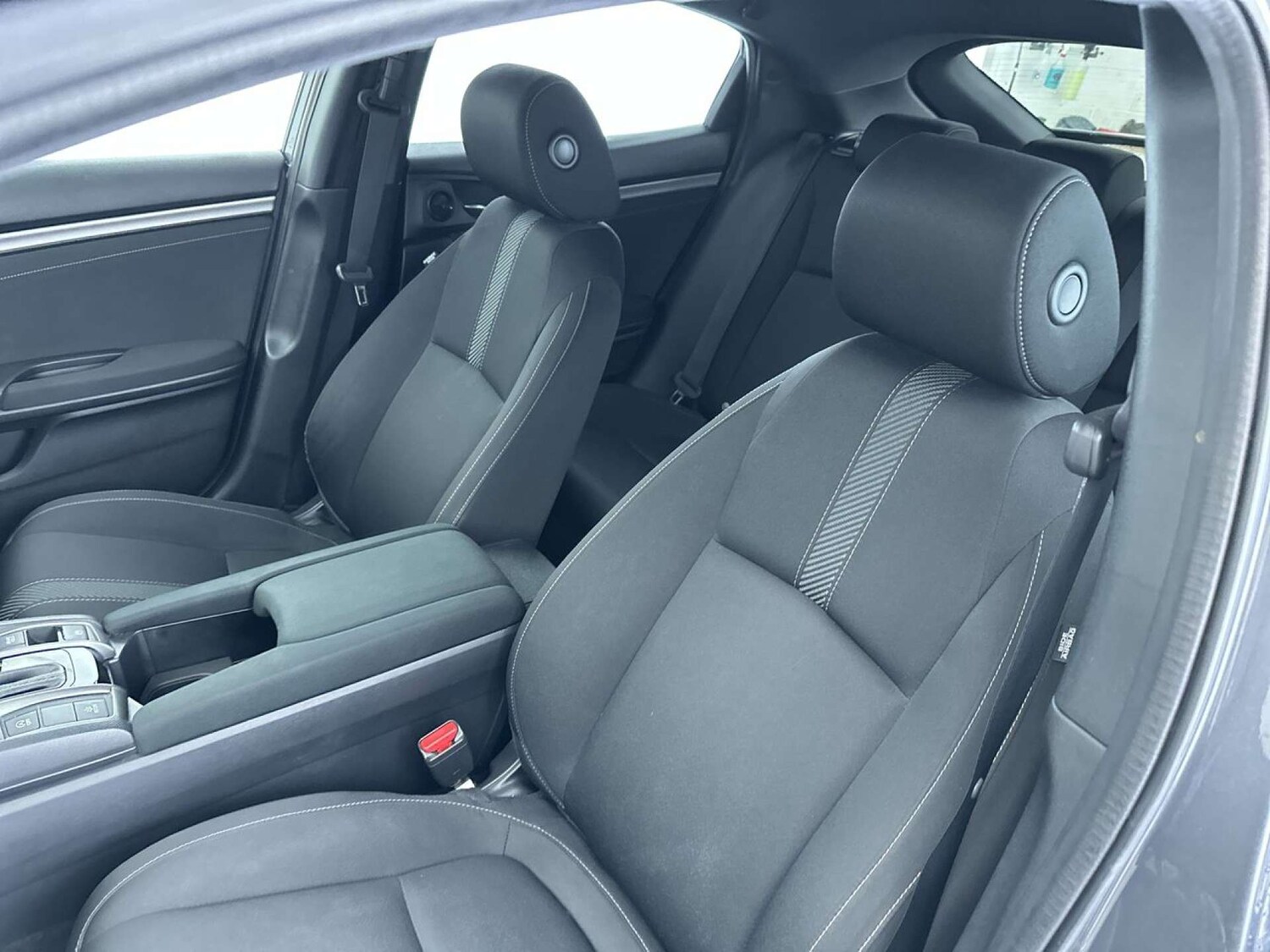 Used Honda Civic 2018 for sale - 77276730: Photo 31