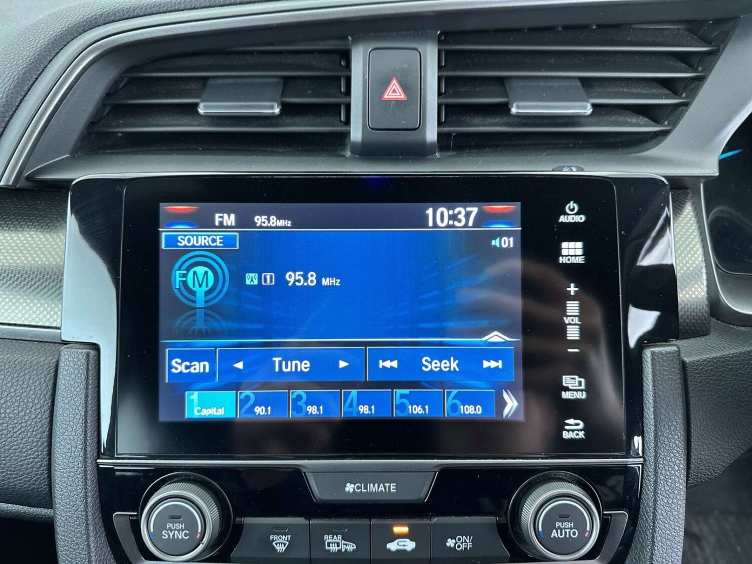 Used Honda Civic 2018 for sale - 77276730: Photo 41