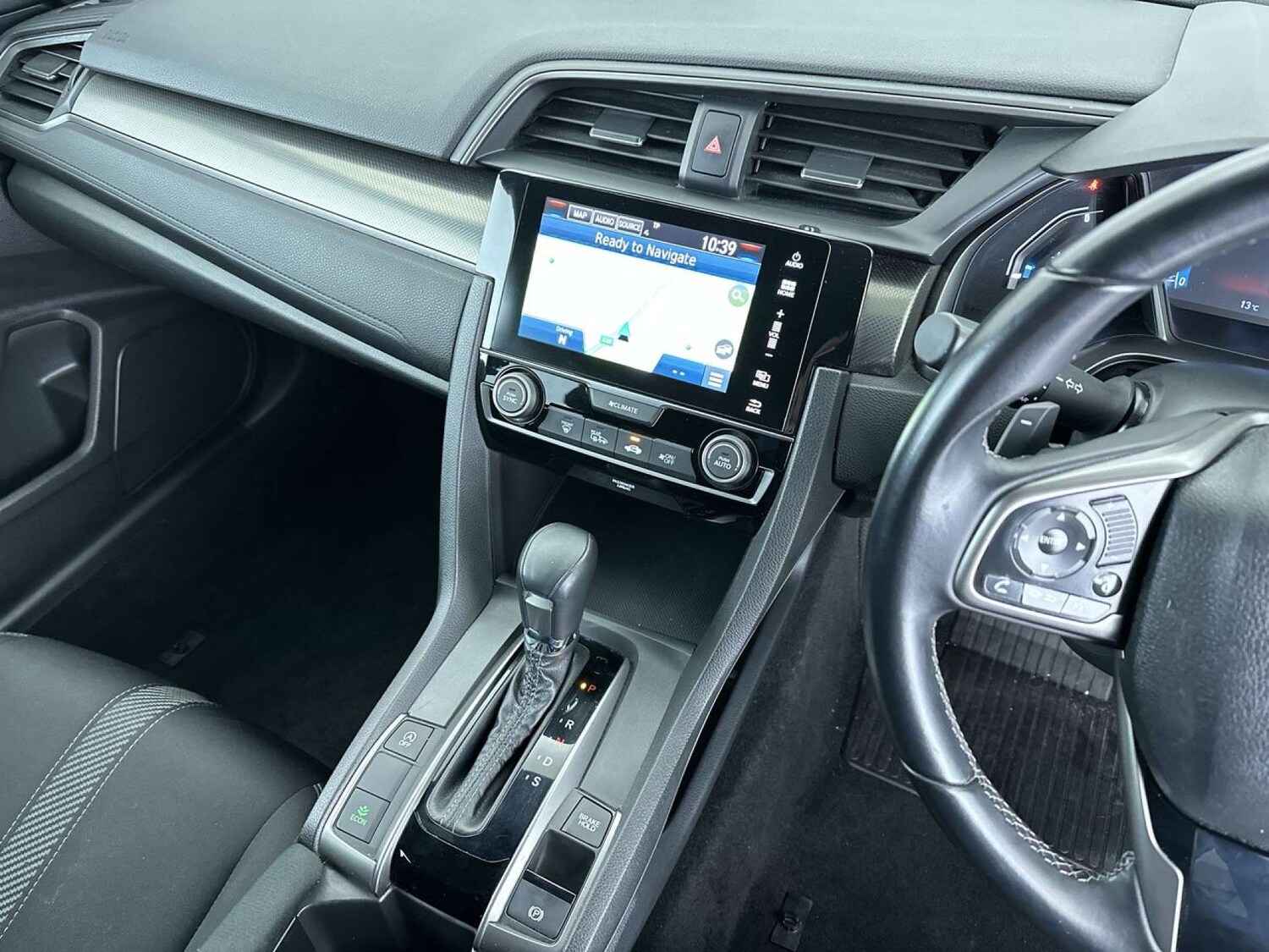 Used Honda Civic 2018 for sale - 77276730: Photo 46