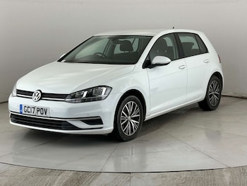 Used Volkswagen Golf 2017 for sale - 77655587: Photo