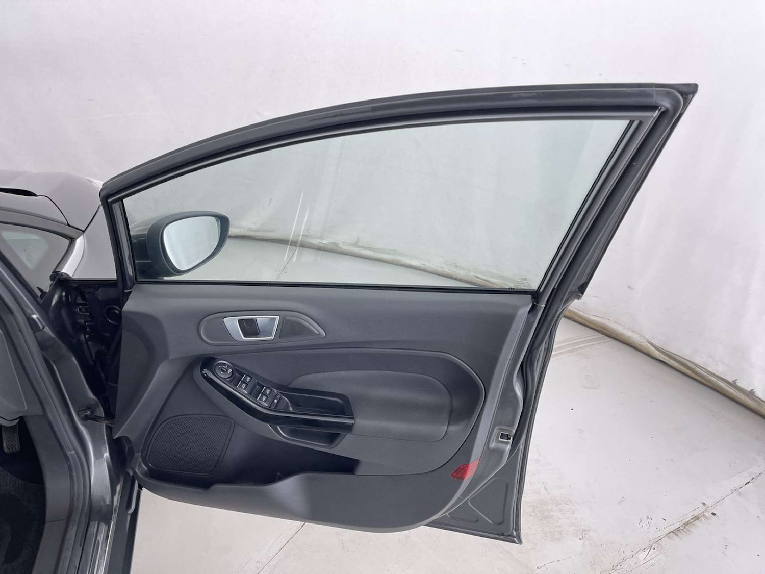 Used Ford Fiesta 2017 for sale - 78111261: Photo 29