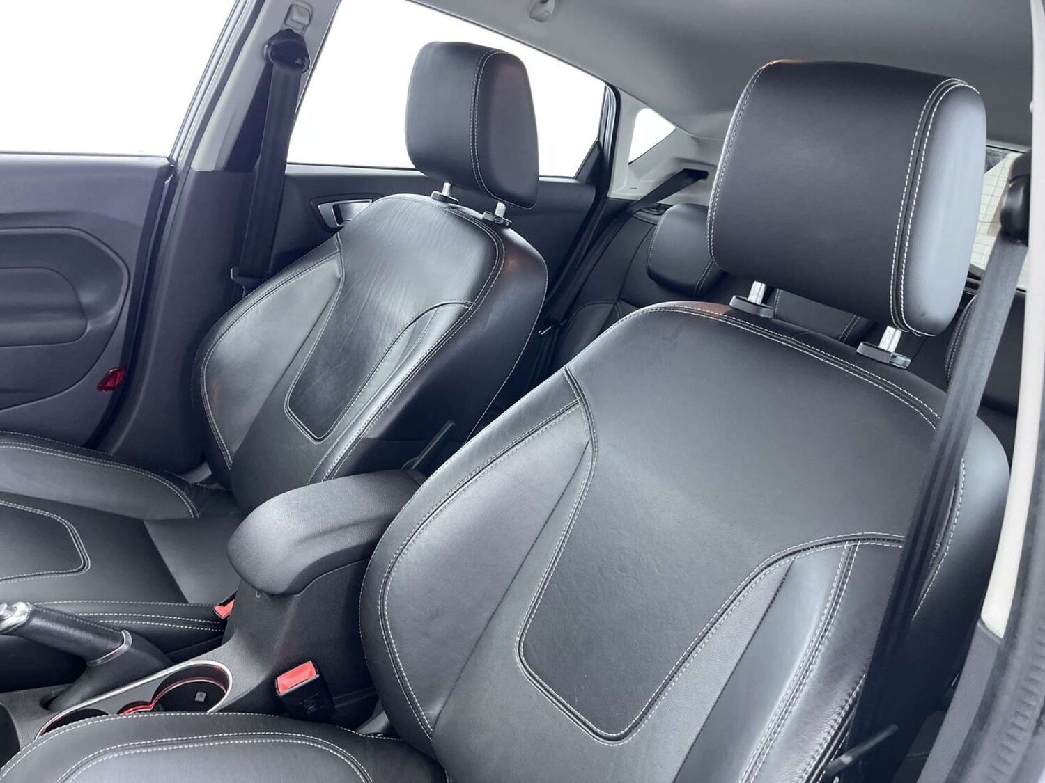 Used Ford Fiesta 2017 for sale - 78111261: Photo 31