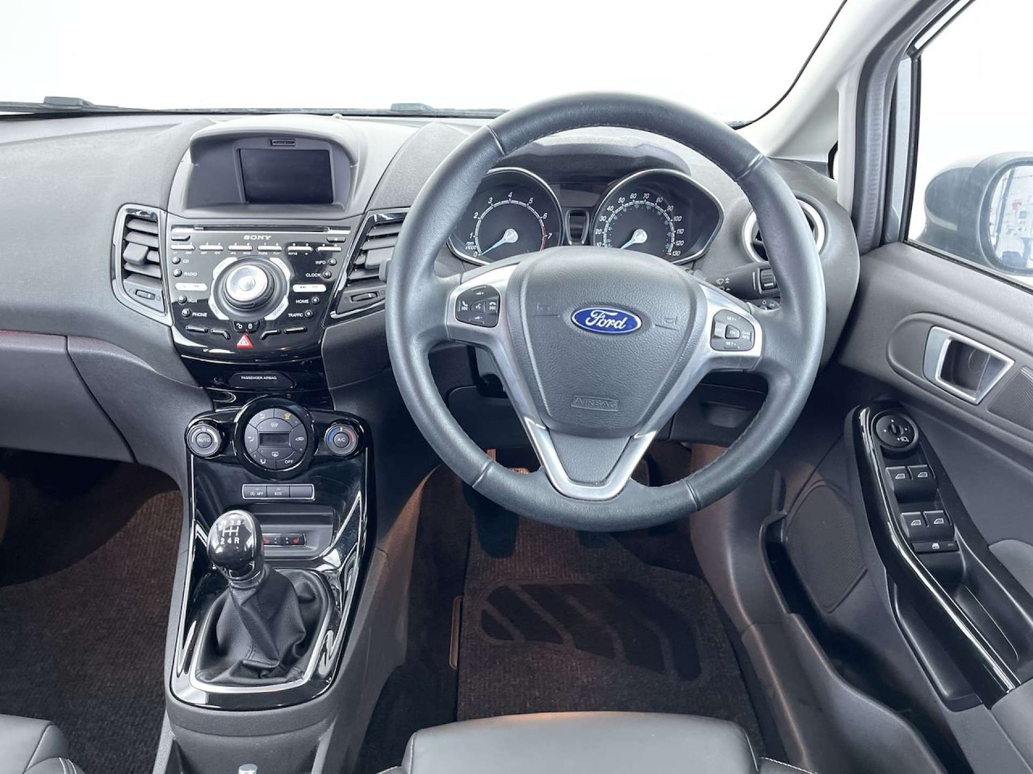 Used Ford Fiesta 2017 for sale - 78111261: Photo 35