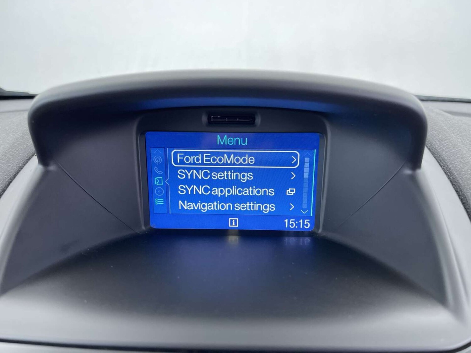 Used Ford Fiesta 2017 for sale - 78111261: Photo 40