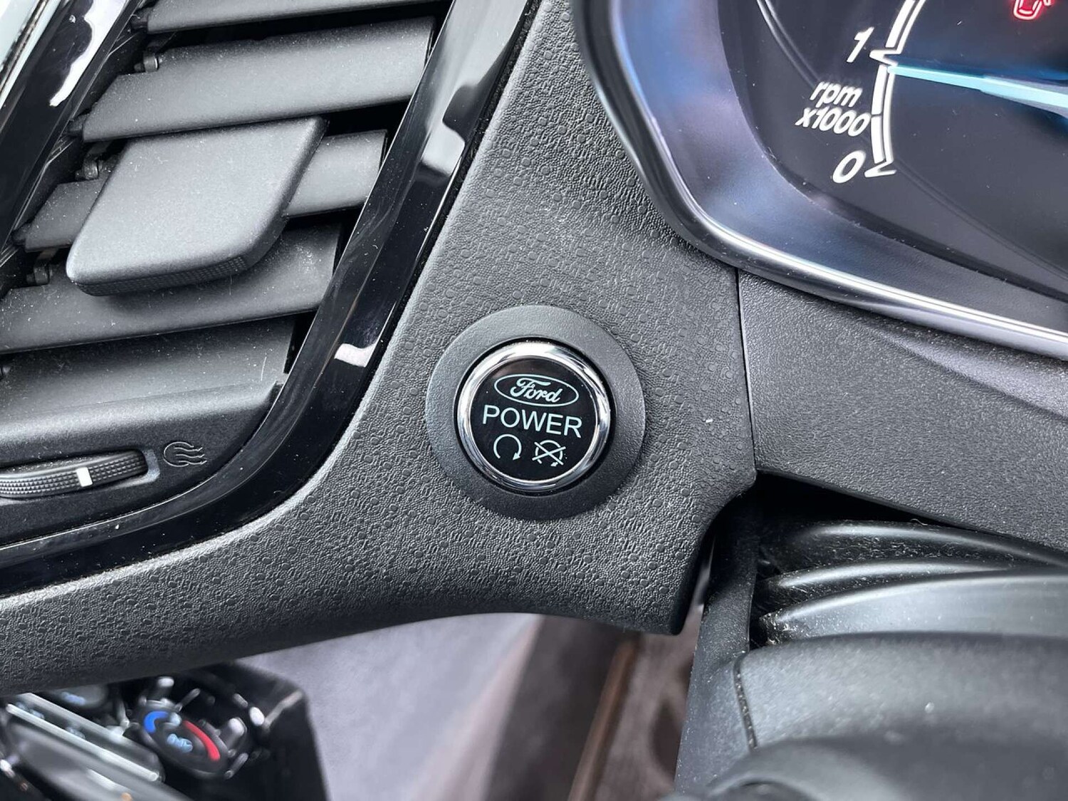 Used Ford Fiesta 2017 for sale - 78111261: Photo 46