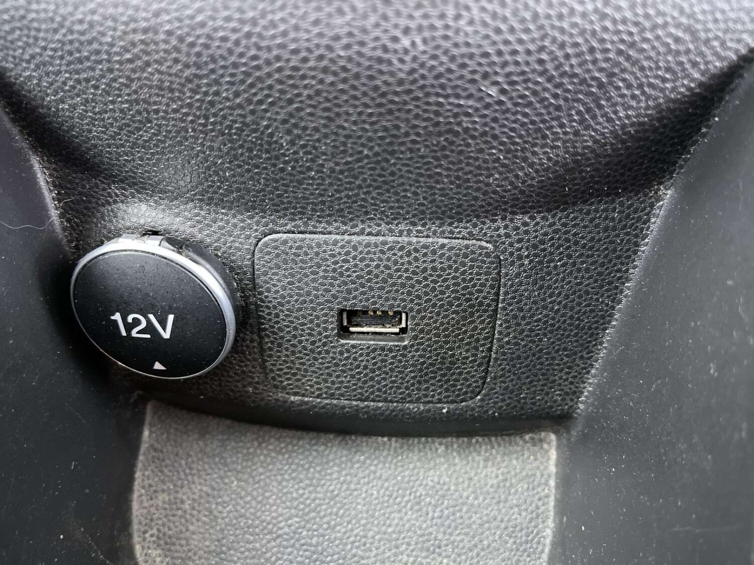 Used Ford Fiesta 2017 for sale - 78111261: Photo 48