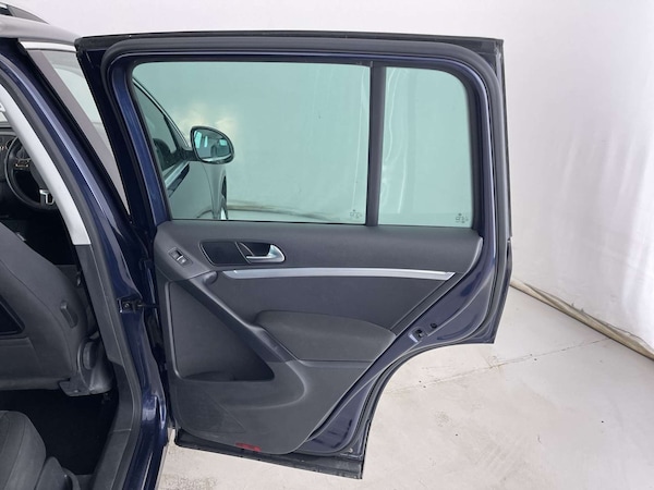 Used Volkswagen Tiguan 2016 for sale - 76127570: Photo 30