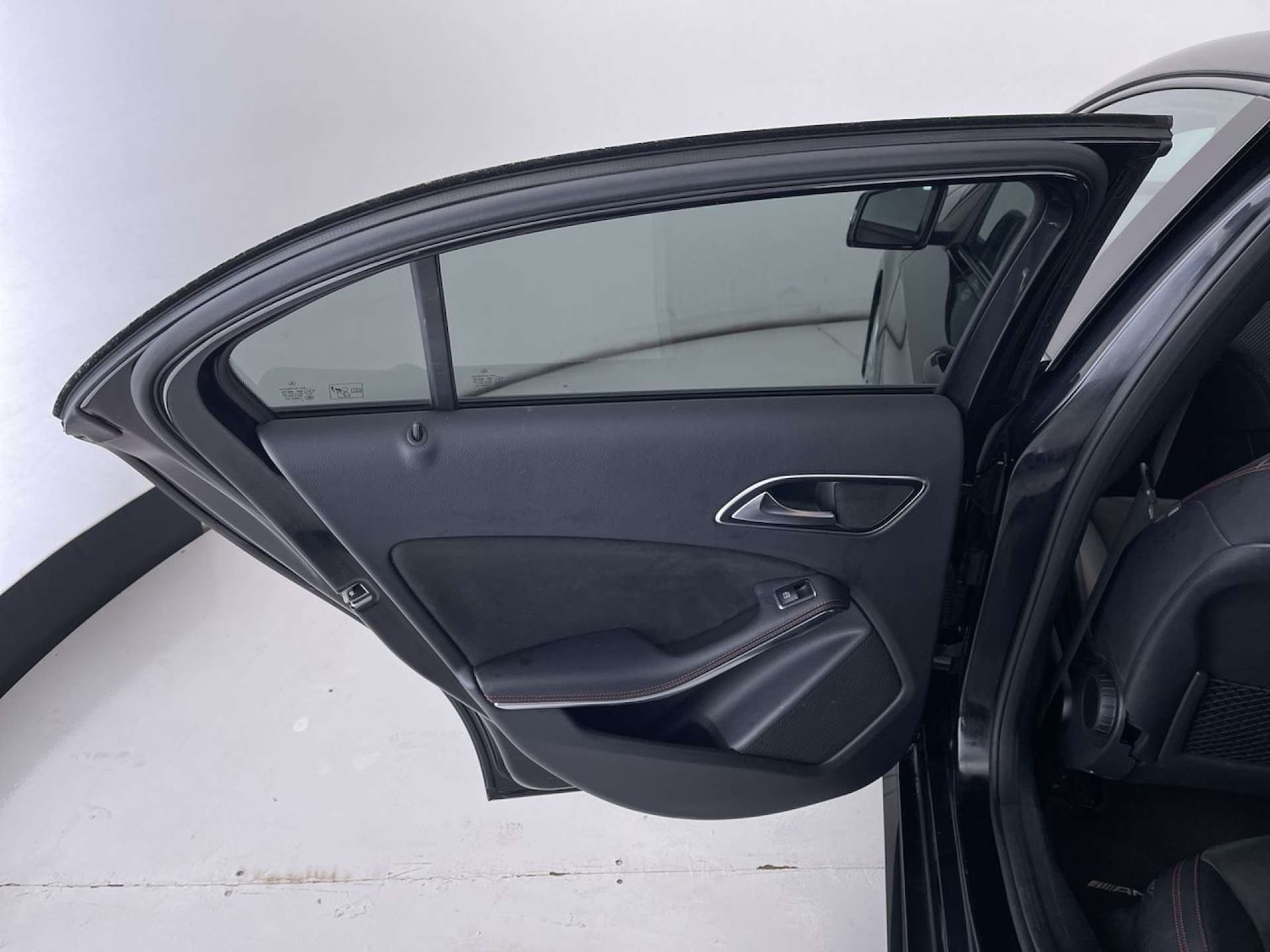 Used Mercedes-Benz A-Class 2016 for sale - 76961775: Photo 28