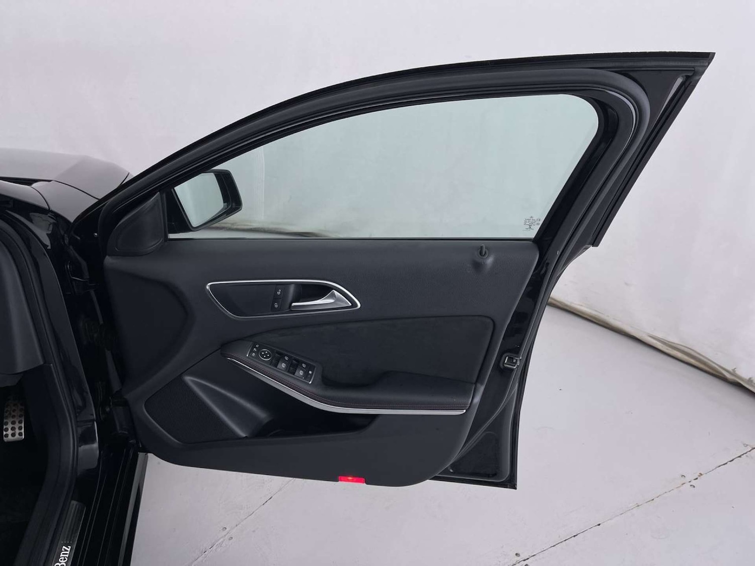 Used Mercedes-Benz A-Class 2016 for sale - 76961775: Photo 29