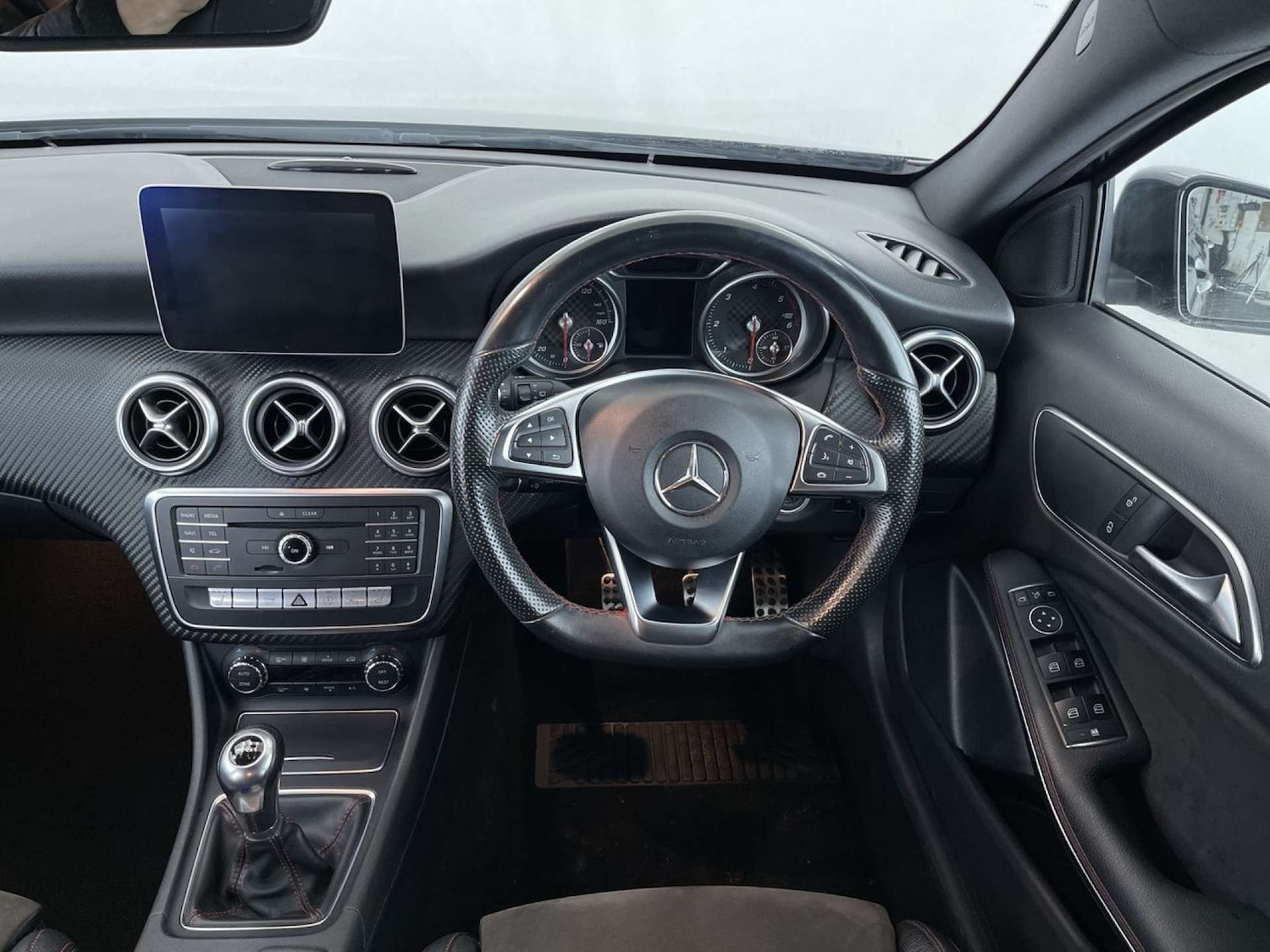 Used Mercedes-Benz A-Class 2016 for sale - 76961775: Photo 35