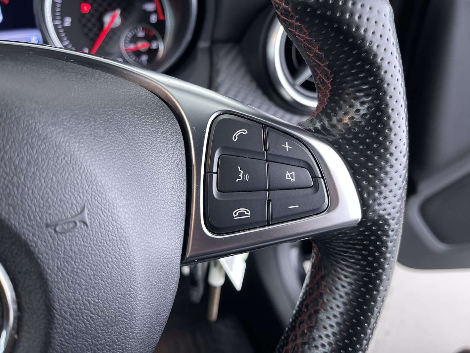 Used Mercedes-Benz A-Class 2016 for sale - 76961775: Photo 51