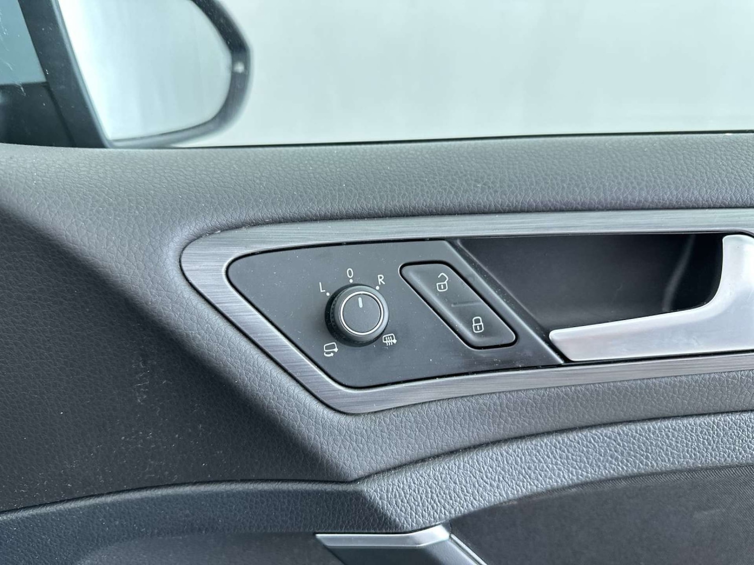 Used Volkswagen Golf 2017 for sale - 77542717: Photo 56