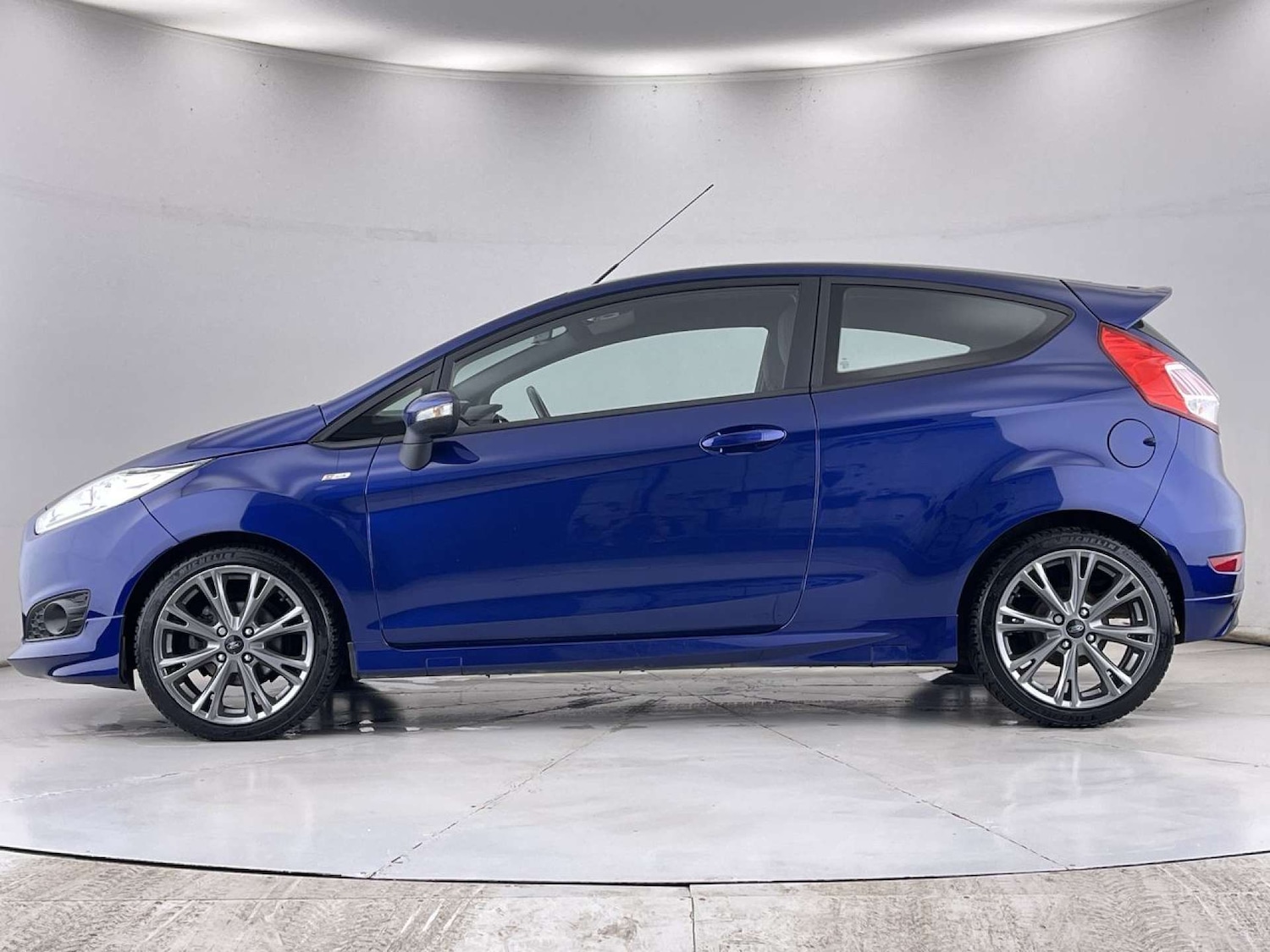 Used Ford Fiesta 2017 for sale - 76509320: Photo 16