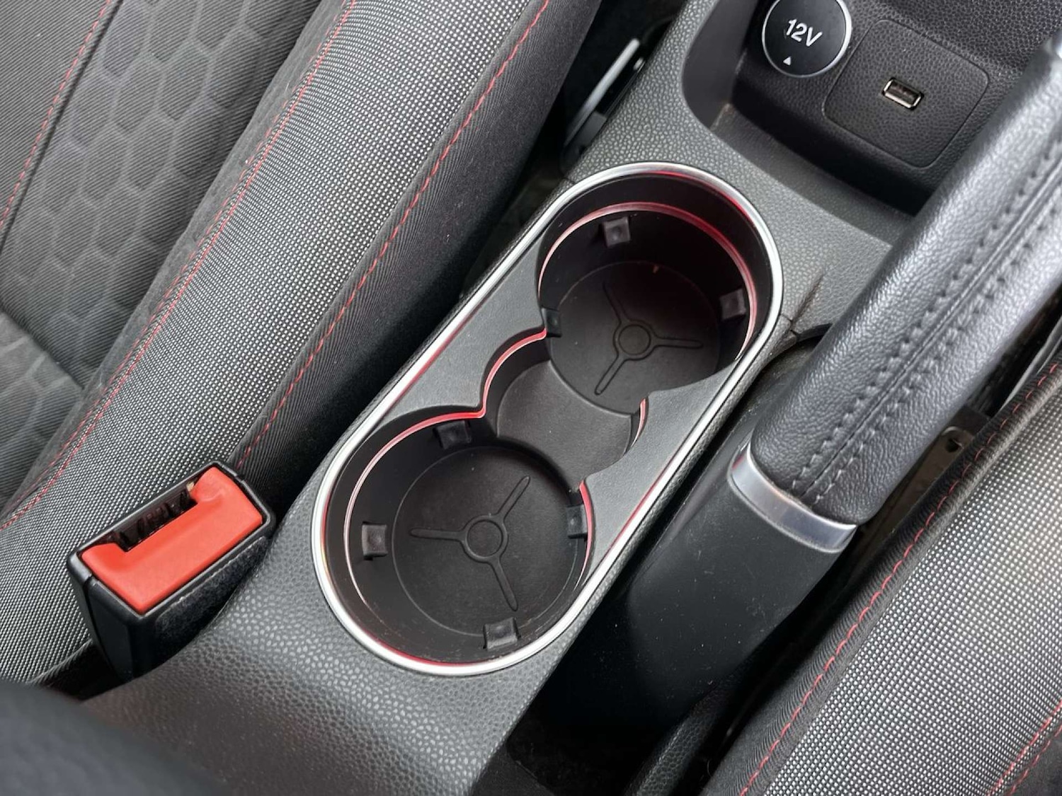 Used Ford Fiesta 2017 for sale - 76509320: Photo 46