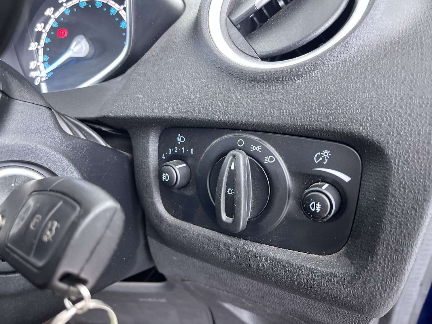 Used Ford Fiesta 2017 for sale - 76509320: Photo 47