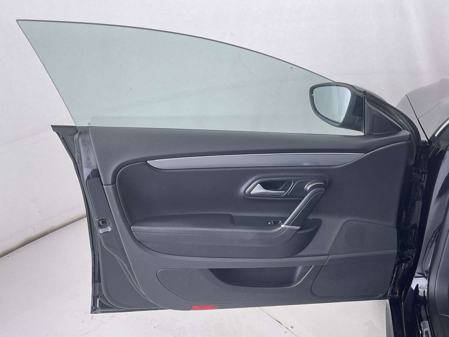 Used Volkswagen CC 2015 for sale - 77562678: Photo 27