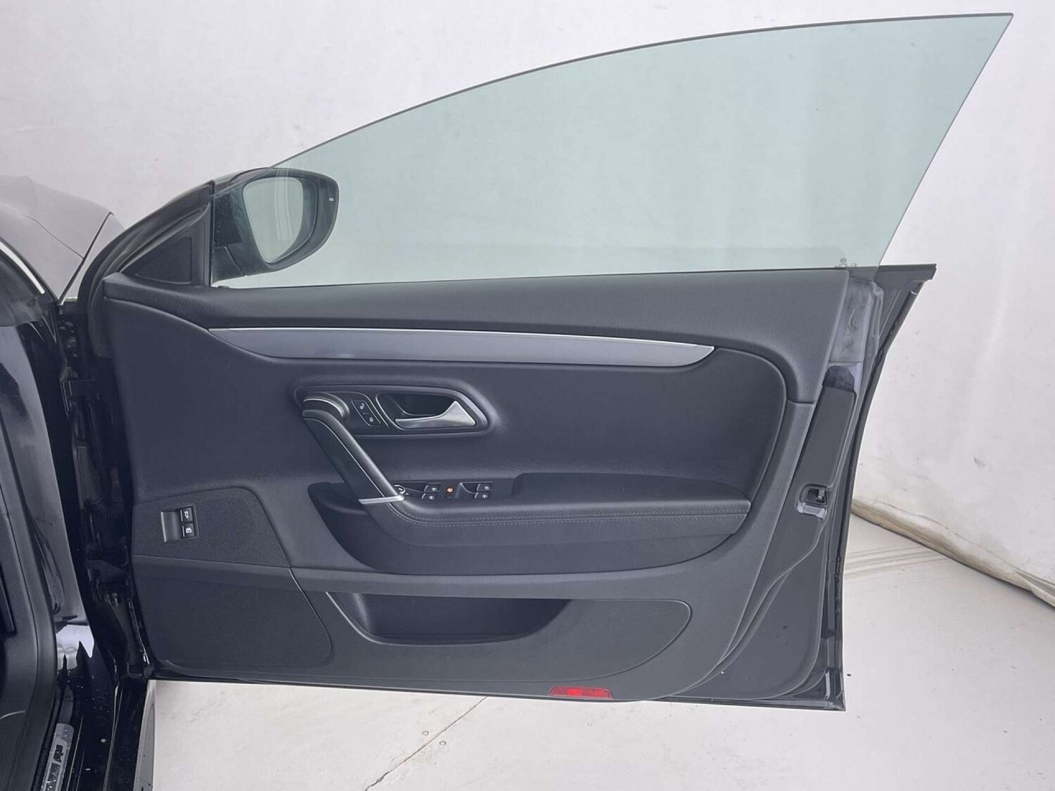 Used Volkswagen CC 2015 for sale - 77562678: Photo 29