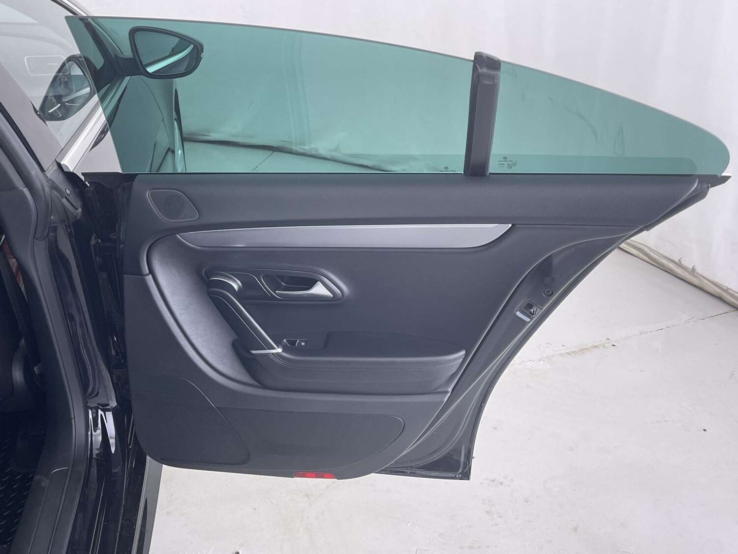 Used Volkswagen CC 2015 for sale - 77562678: Photo 30