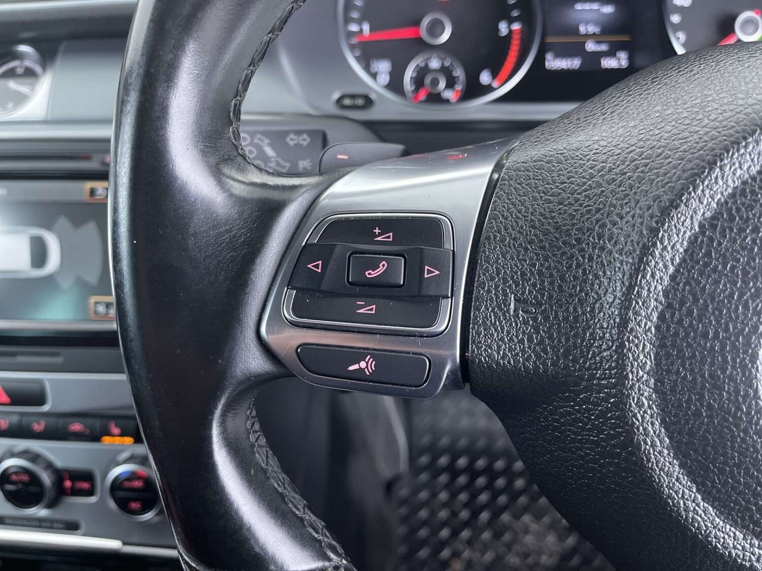 Used Volkswagen CC 2015 for sale - 77562678: Photo 51