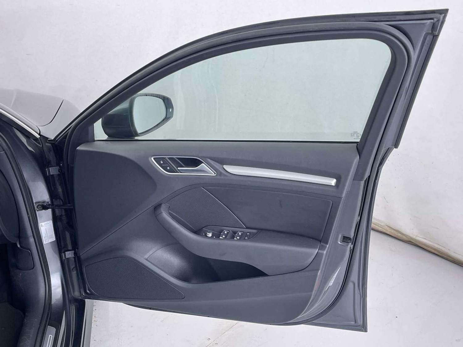 Used Audi A3 2017 for sale - 76961782: Photo 29