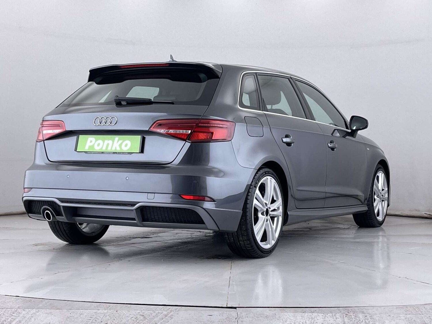 Used Audi A3 2017 for sale - 76961782: Photo 5