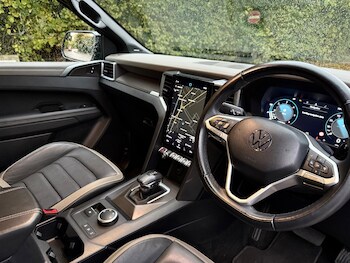 Used Volkswagen Amarok 2023 for sale - 77496034: Photo