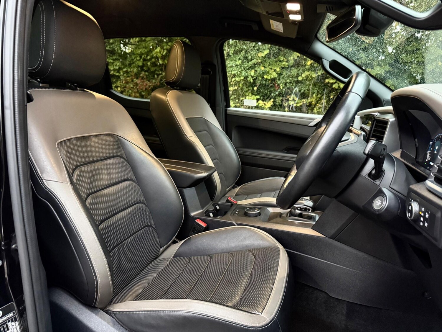 Used Volkswagen Amarok 2023 for sale - 77496034: Photo 4