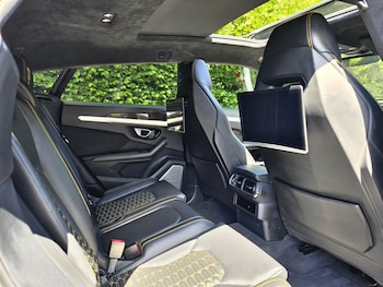 Used Lamborghini Urus 2020 for sale - 78859724: Photo