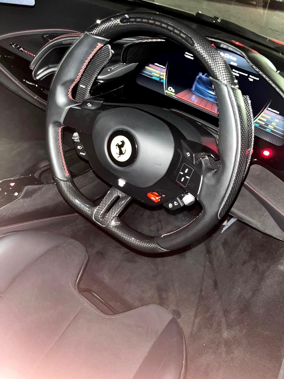 Used Ferrari SF90 Stradale 2021 for sale - 78204577: Photo 6