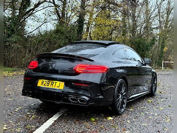 Used Mercedes-Benz C Class 2016 for sale - 77497132: Photo