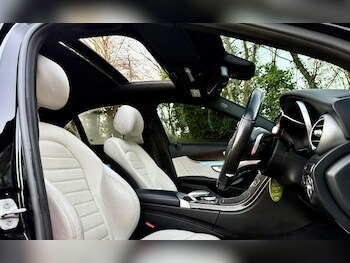 Used Mercedes-Benz C Class 2016 for sale - 77497222: Photo