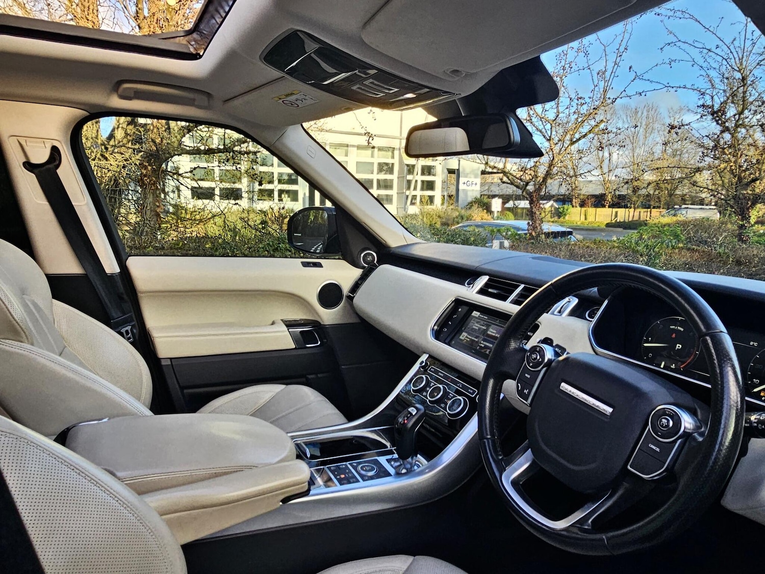 Used Land Rover Range Rover Sport for sale - 78115317: Photo 4