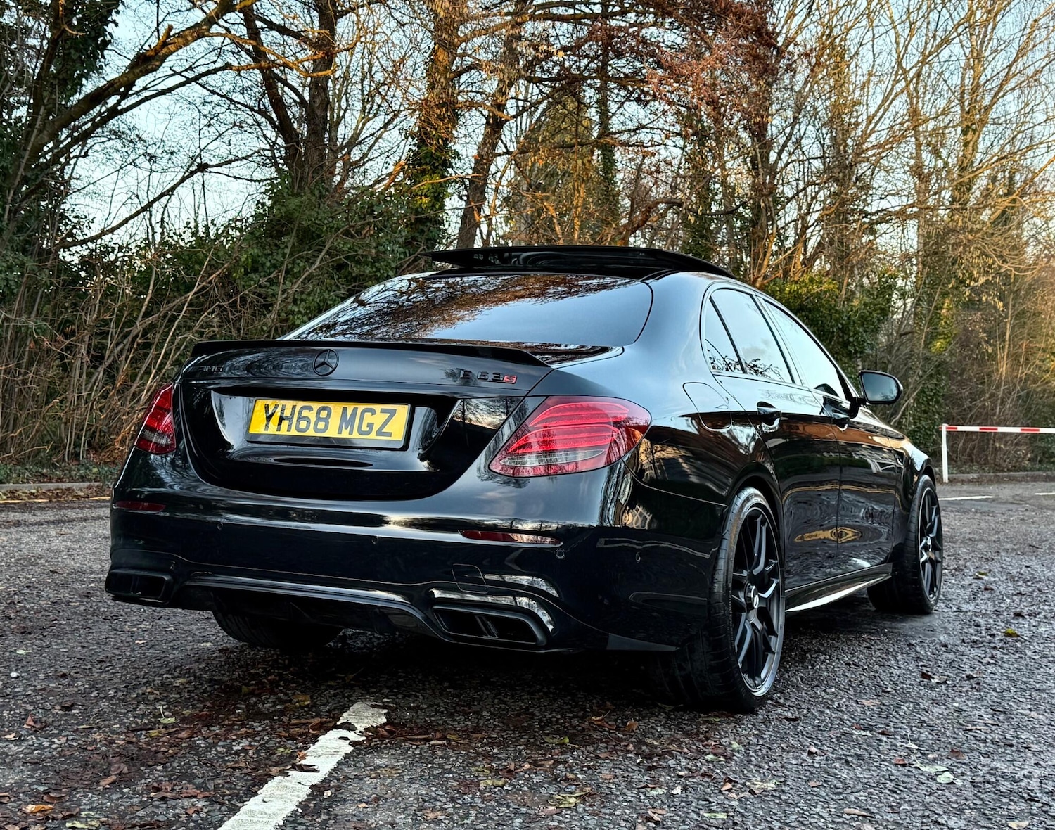 Used Mercedes-Benz E Class 2018 for sale - 77497150: Photo 3
