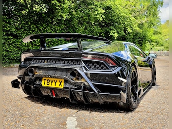 Used Lamborghini Huracan 2018 for sale - 79026412: Photo