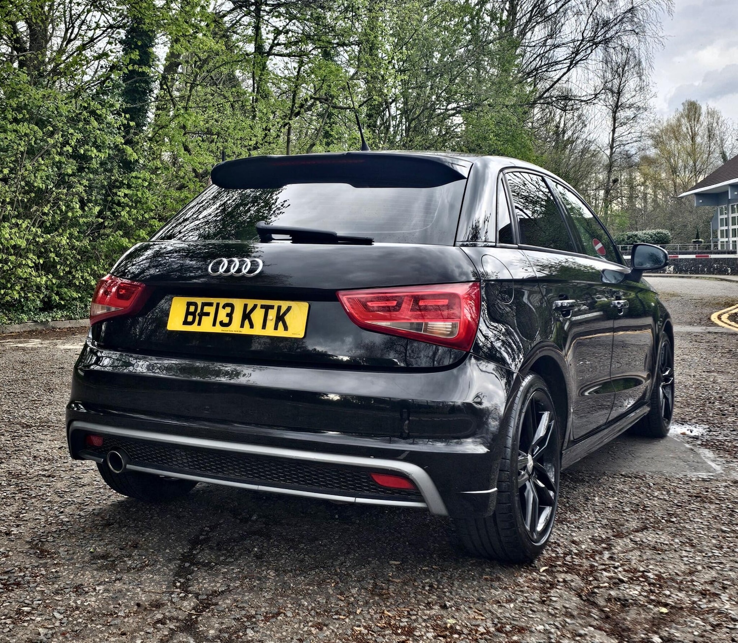 Used Audi A1 2013 for sale - 78086596: Photo 3