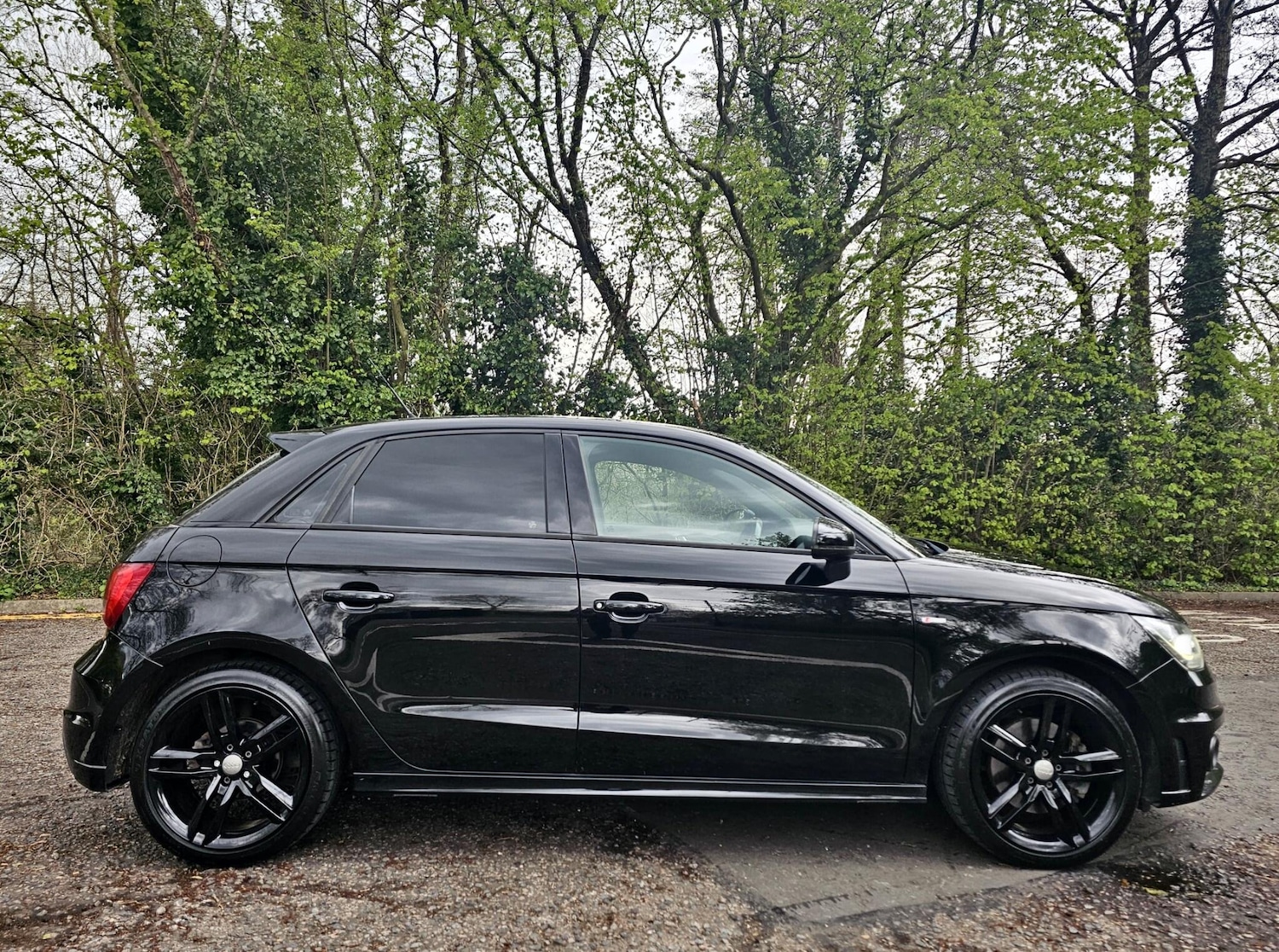 Used Audi A1 2013 for sale - 78086596: Photo 9
