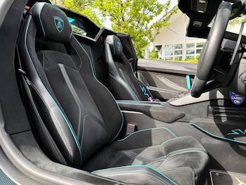 Used Lamborghini Aventador 2016 for sale - 78292495: Photo