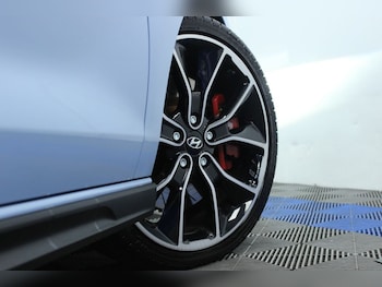 Used Hyundai i30 2019 for sale - 76927601: Photo