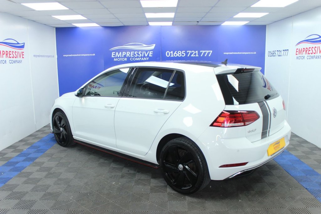 Used Volkswagen Golf 2019 for sale - 76228942: Photo 3