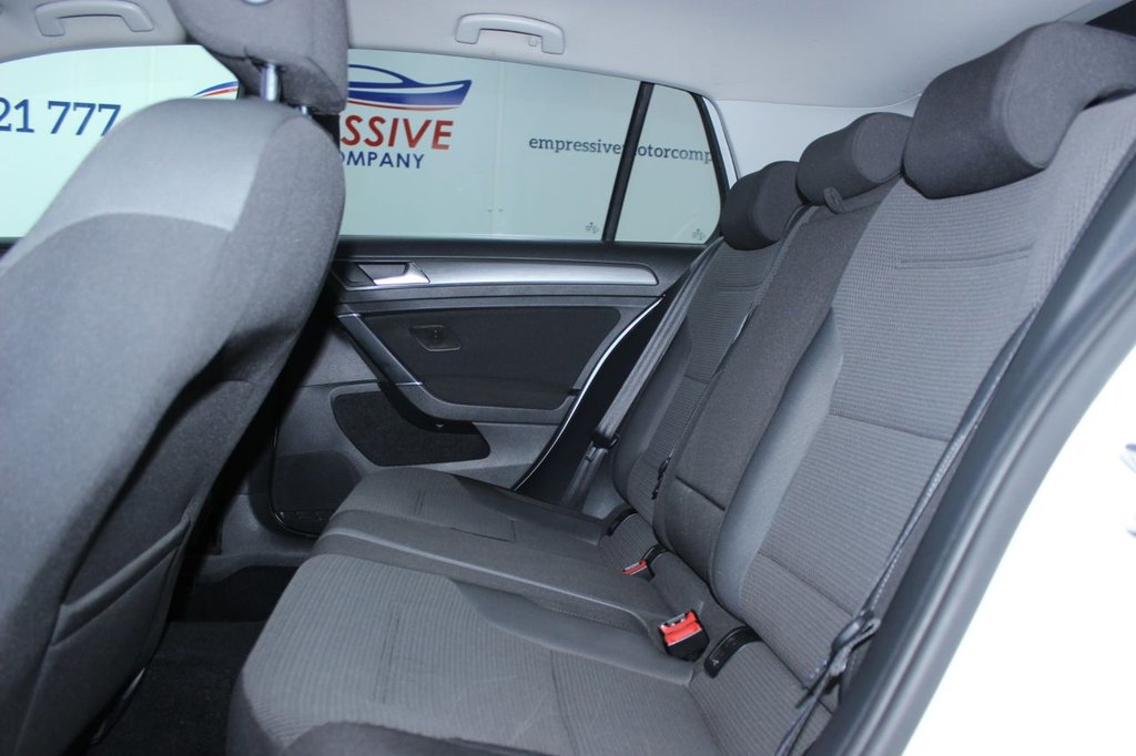 Used Volkswagen Golf 2019 for sale - 76228942: Photo 8