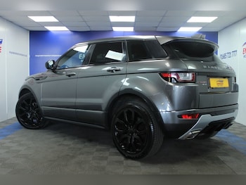 Used Land Rover Range Rover Evoque 2017 for sale - 79466177: Photo