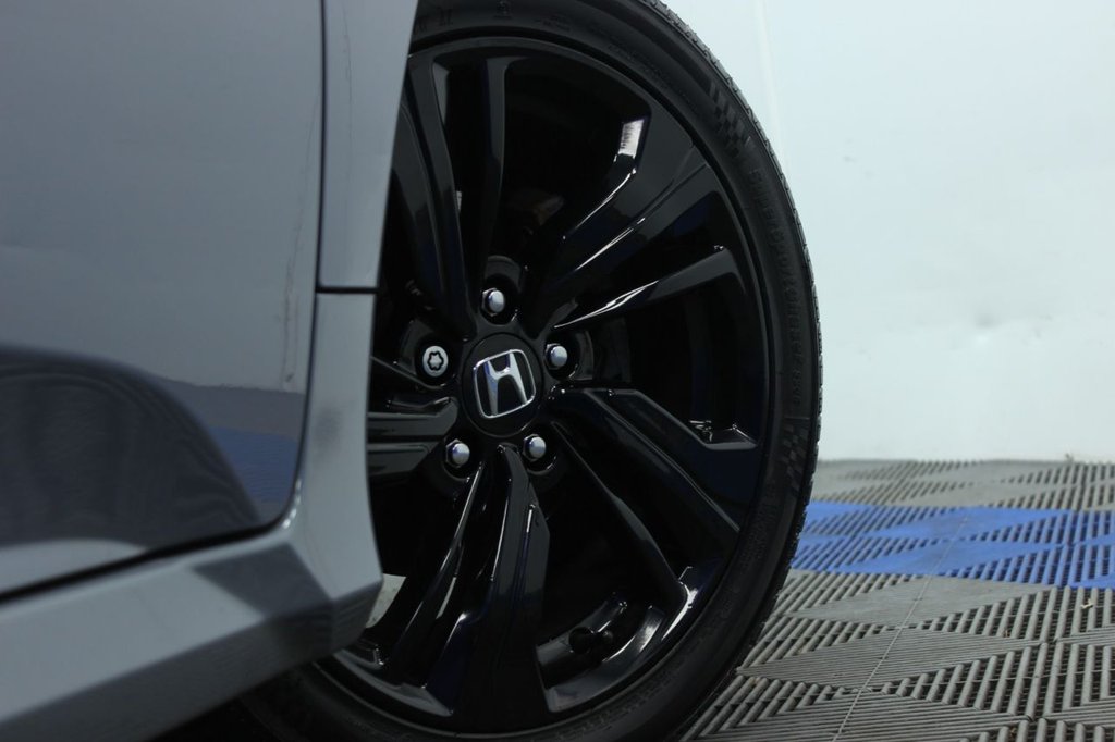 Used Honda Civic 2018 for sale - 77967160: Photo 3