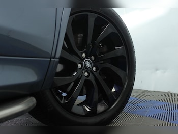 Used Land Rover Discovery Sport 2022 for sale - 79394348: Photo
