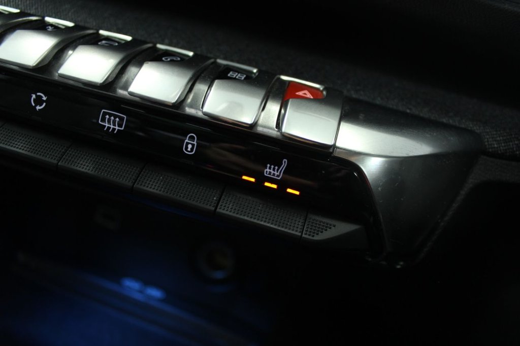 Used Peugeot 3008 2019 for sale - 77499253: Photo 10