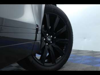 Used Land Rover Range Rover Velar 2020 for sale - 74523050: Photo